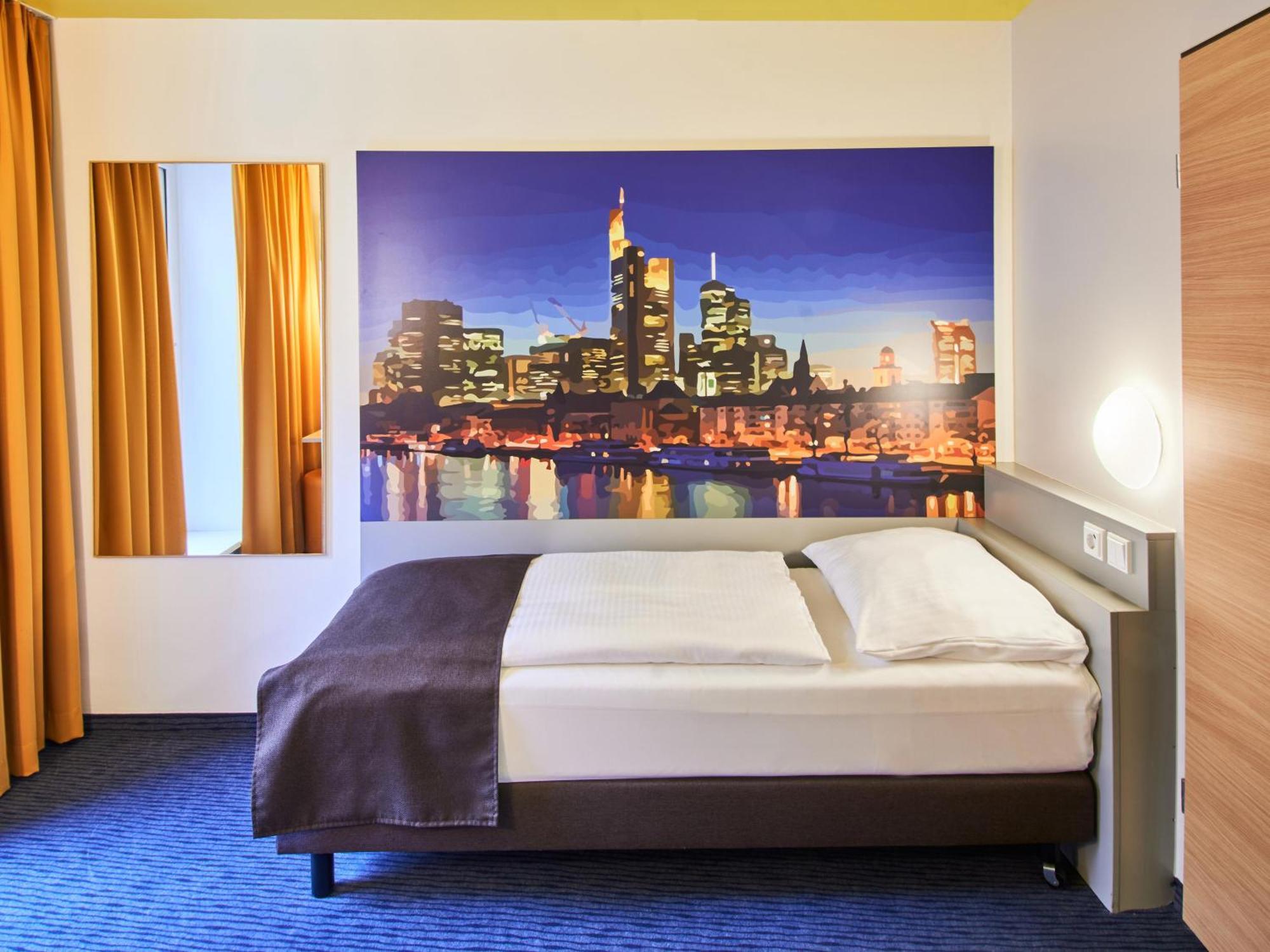 B&B Hotel Frankfurt Hauptbahnhof Frankfurt am Main Exterior foto